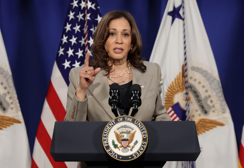 vice president harris announces plan to cancel federal student loans associated with corinthian colleges