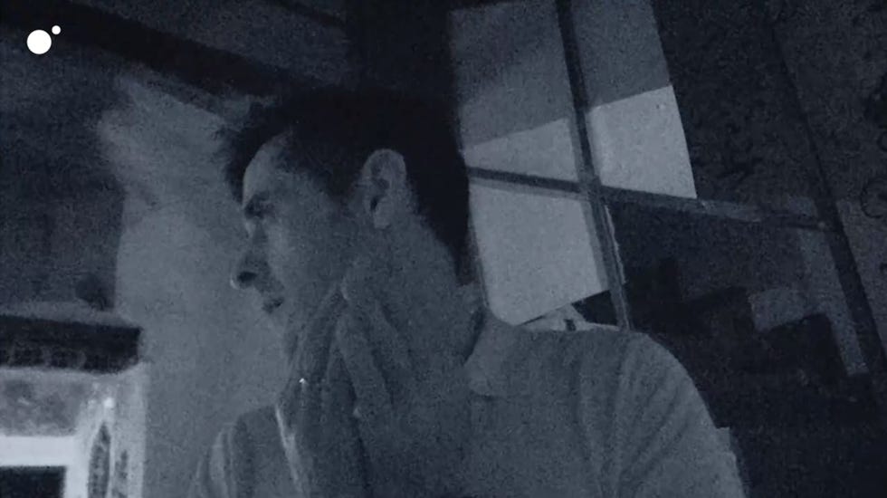 víctor janeiro y beatriz trapote superan el miedo a la oscuridad del torero en el programa de televisión los miedos de
