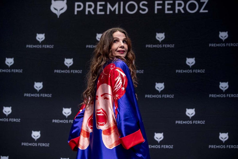 victoria abril niega el virus