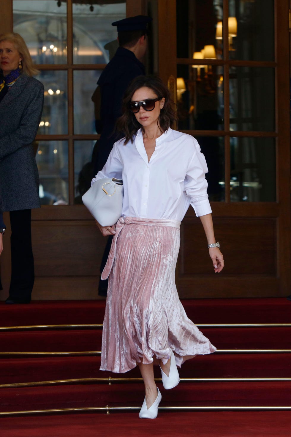 Victoria Beckham】サテンスカート abitur.gnesin-academy.ru