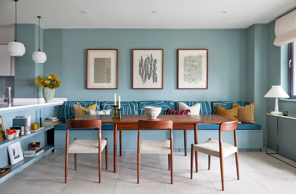 room painted blue