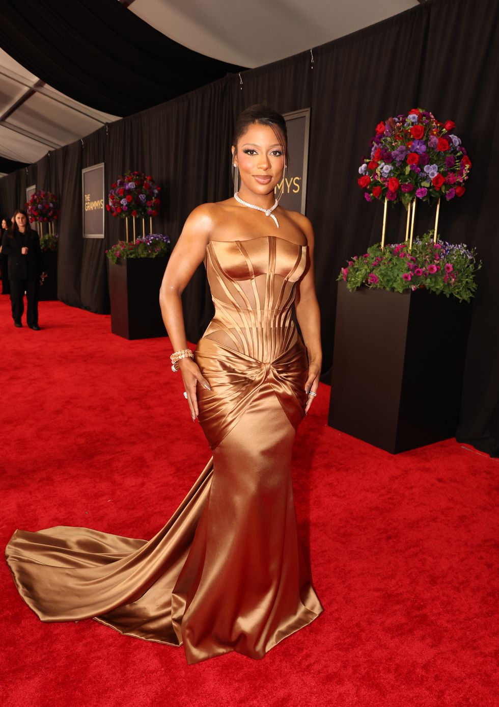 https://hips.hearstapps.com/hmg-prod/images/victoria-mon-c3-a9t-attends-the-66th-grammy-awards-at-crypto-com-news-photo-1707088963.jpg?resize=980:*