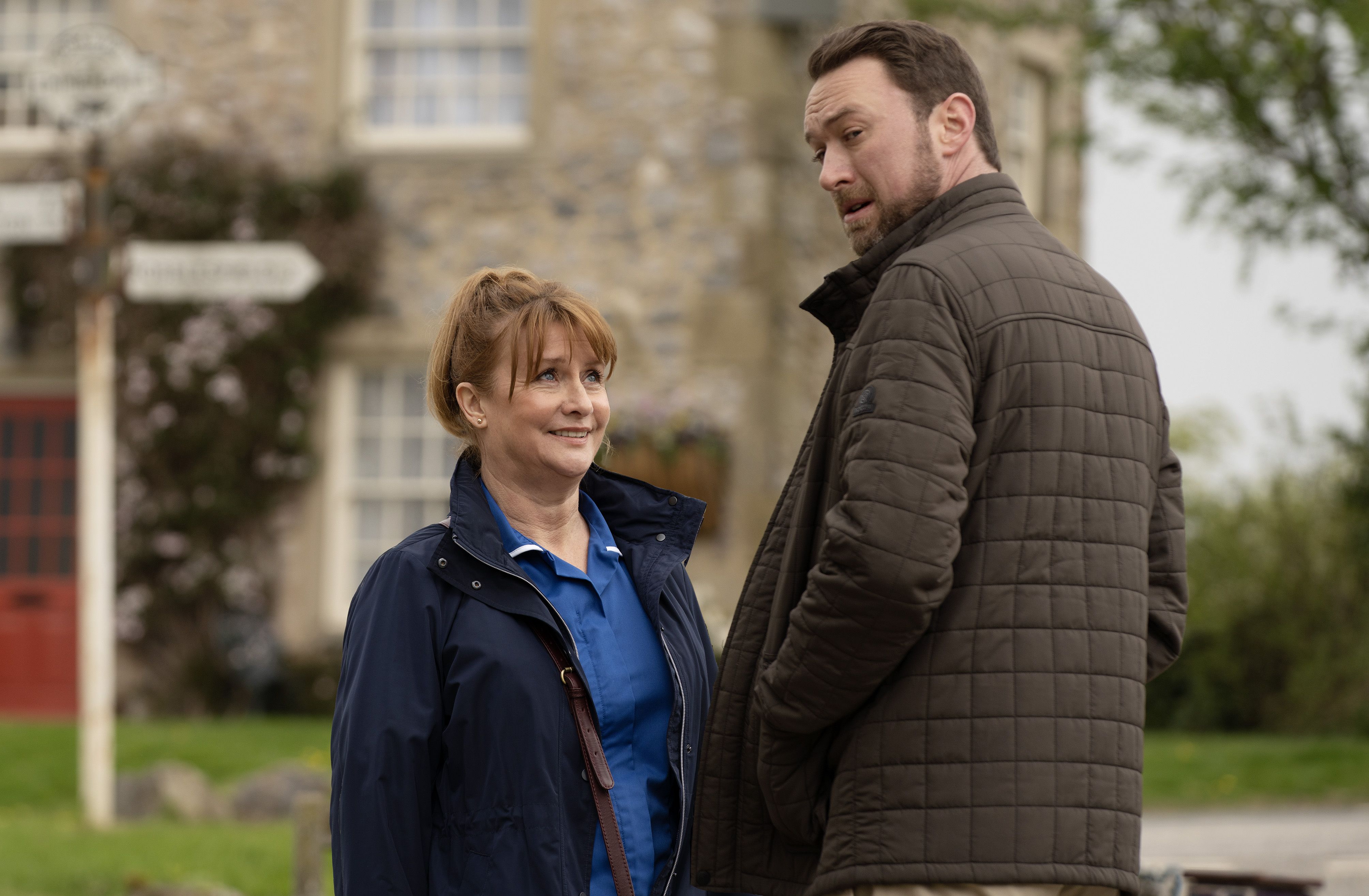 Emmerdale's Liam And Wendy Defy Victoria In Affair Storyline