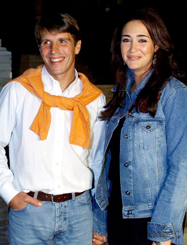 Jeans, Youth, Denim, Outerwear, Event, Textile, Smile, 