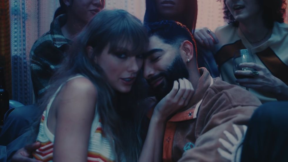 taylor swift cradling laith ashley's face in her lavender haze music video