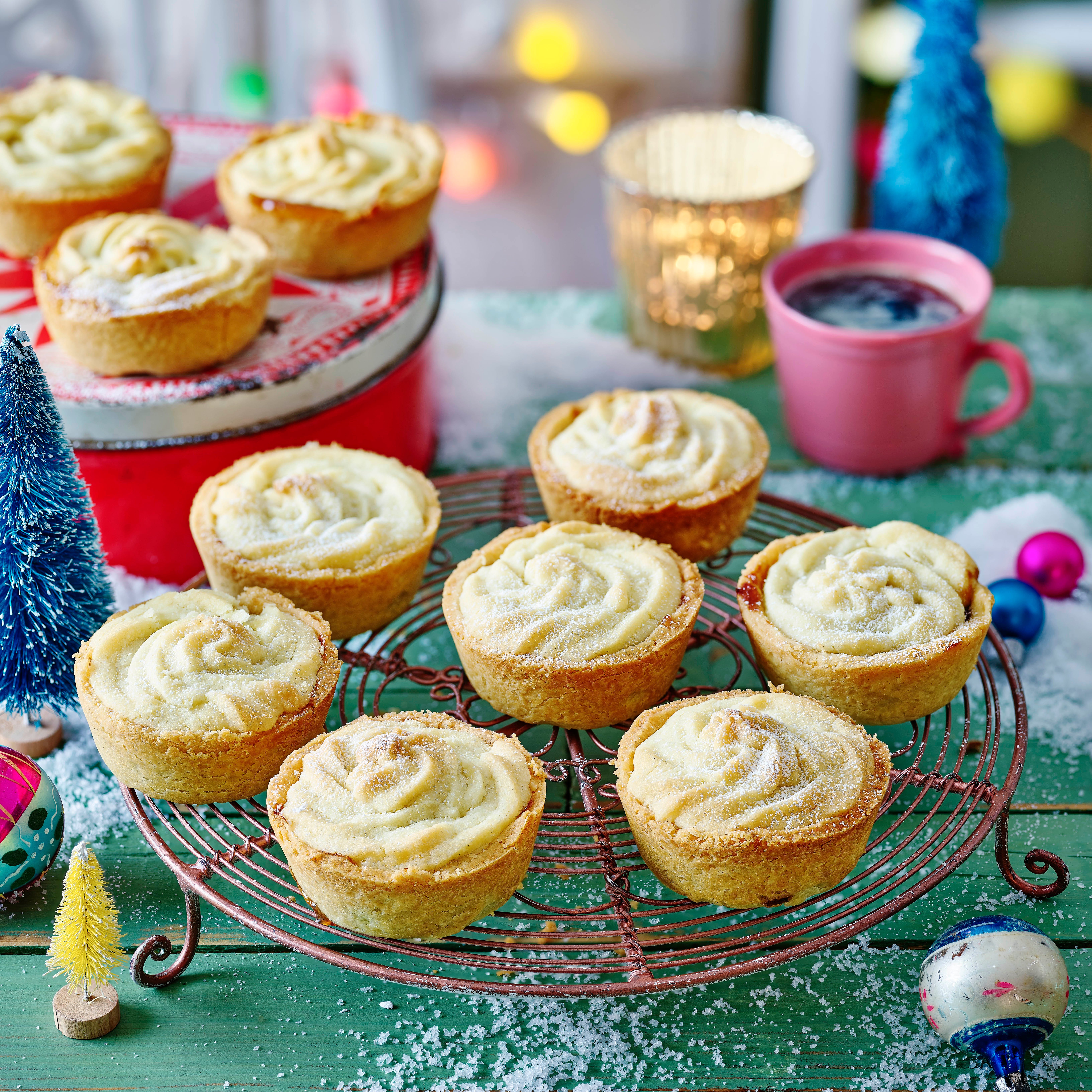 viennese whirl mince pies