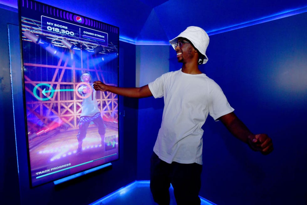 pepsi brings first ever immersive amusement park experience to hersheypark with pepsi pop star