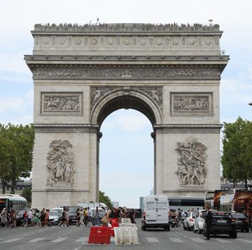 protests over teen killing affected tourism in france