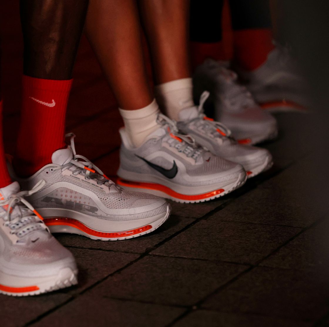 nike pegasus premium powers up london