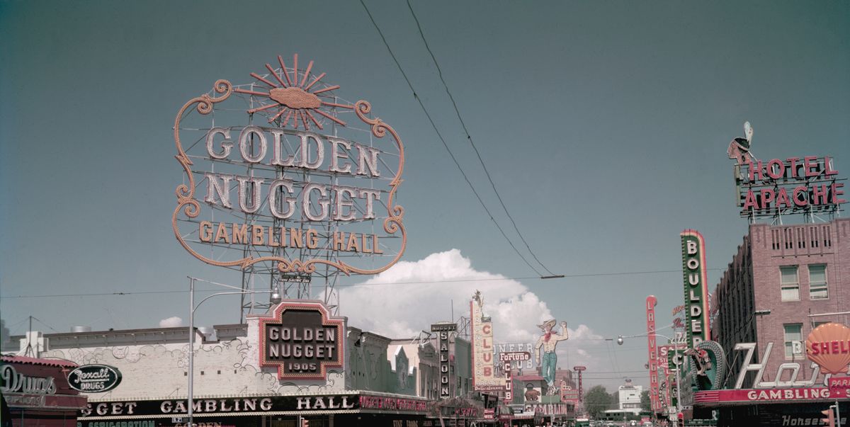 Historic Las Vegas Hotels Give a Look Into City's Past