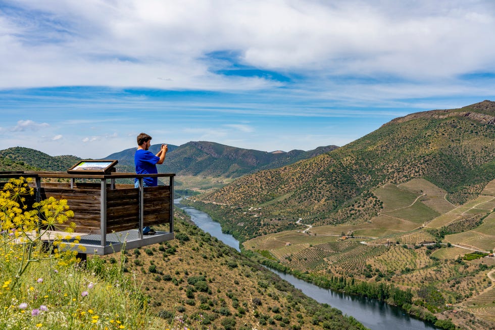 vista de arribes del duero desde uno de sus miradores
