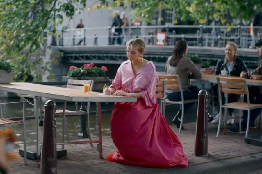 killing eve pink dress 