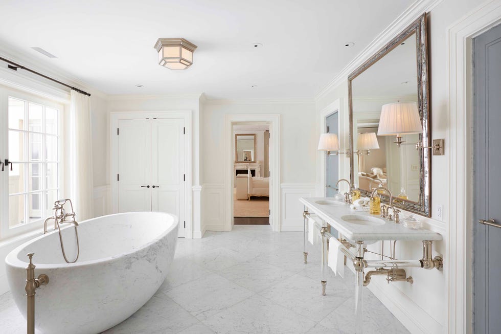 Villa Maria Hamptons - Vince Camuto Hamptons Mansion Photos