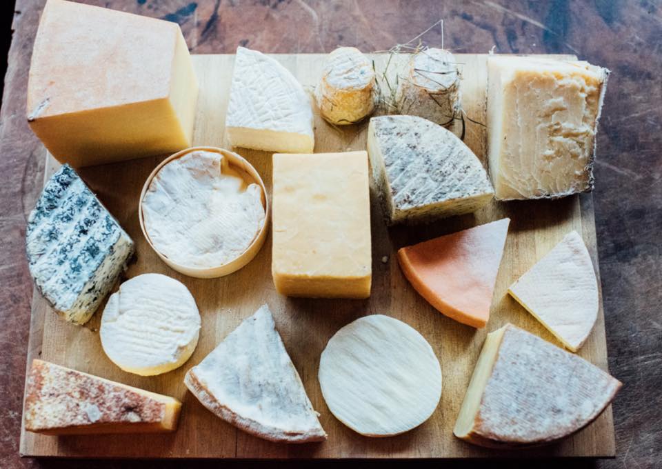 20 Best Restaurants in Montreal, Quebec - 20 Foods To Eat In Montreal