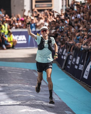 vincent bouillard wins the utmb 2024