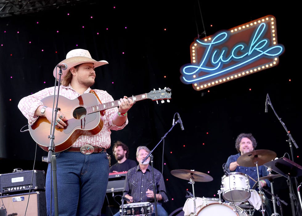 vincent neil emerson, country singer songwriter with choctawapache roots