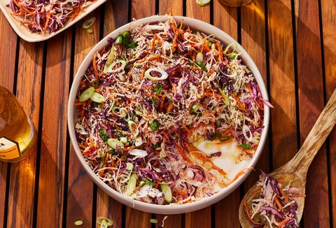vinegar coleslaw with purple cabbage, carrots, and poppy seeds