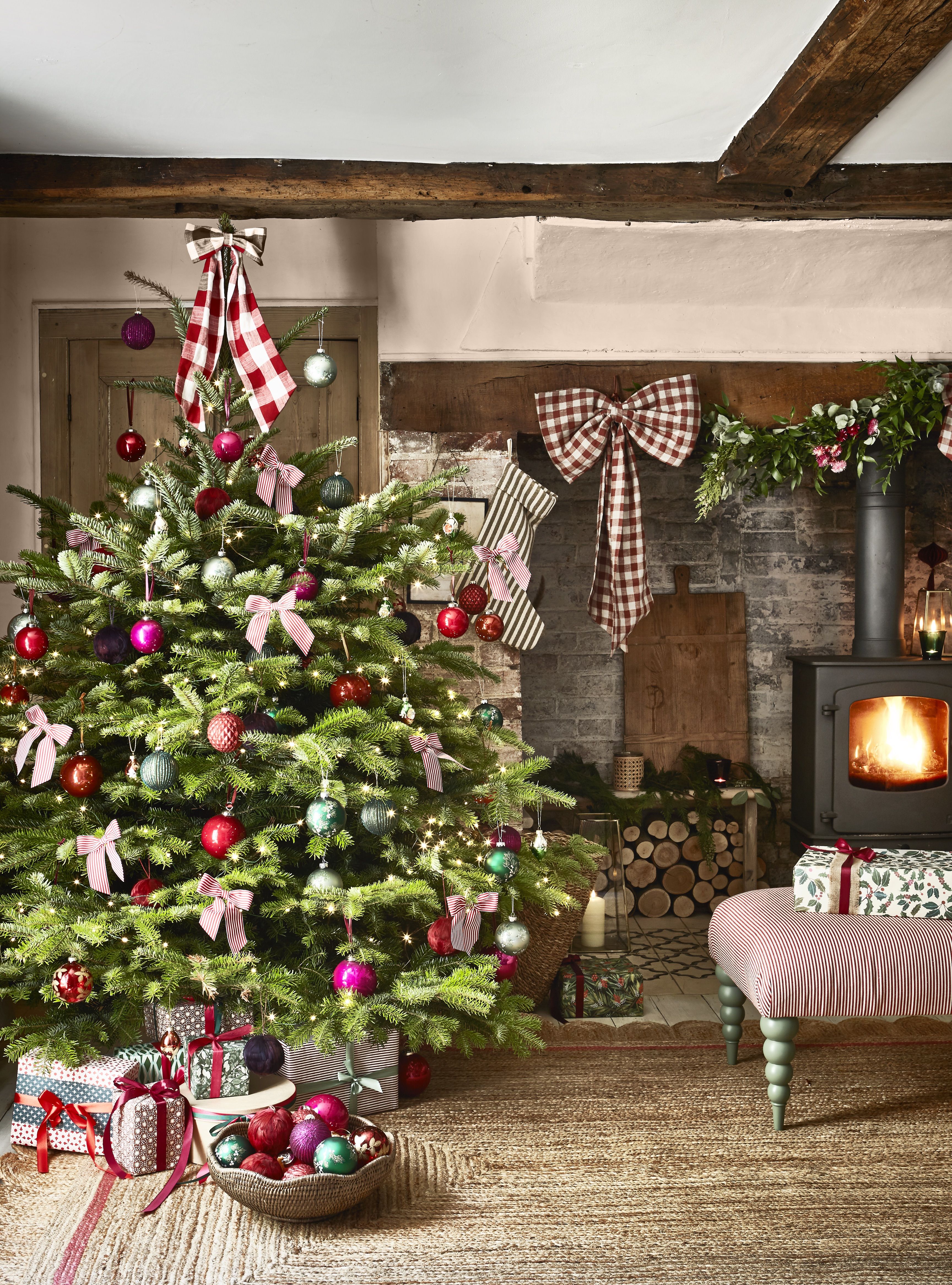 Vintage Christmas Decor shops