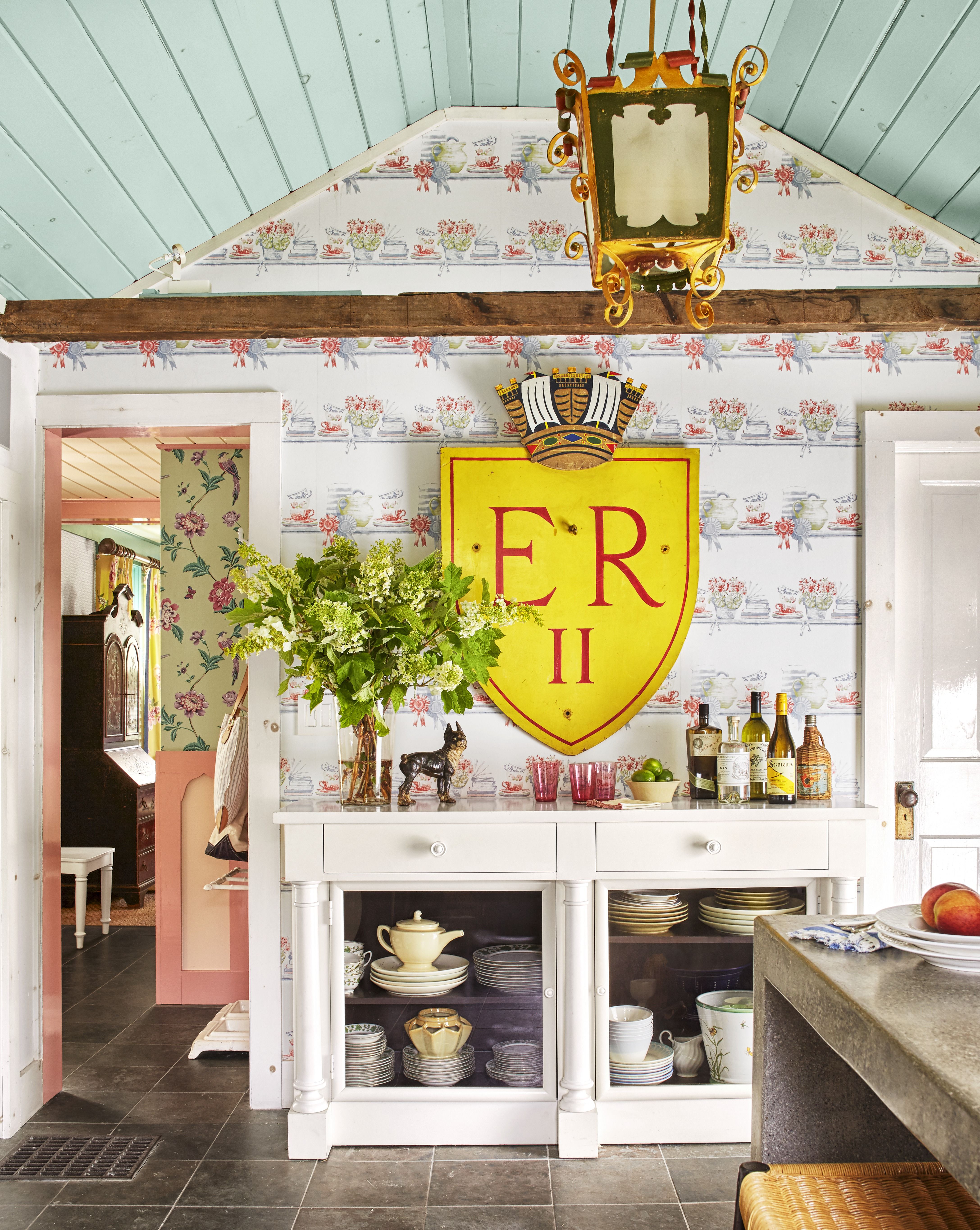 27 Chic French Country Kitchens  Farmhouse Kitchen Style Inspiration