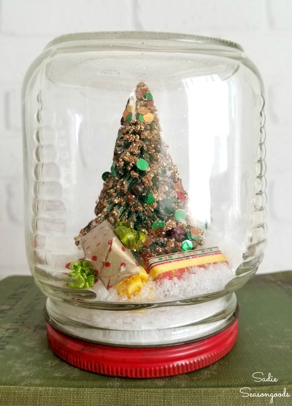 DIY Christmas Ornament: Spice Jar Snow Globe - A Pop of Pretty