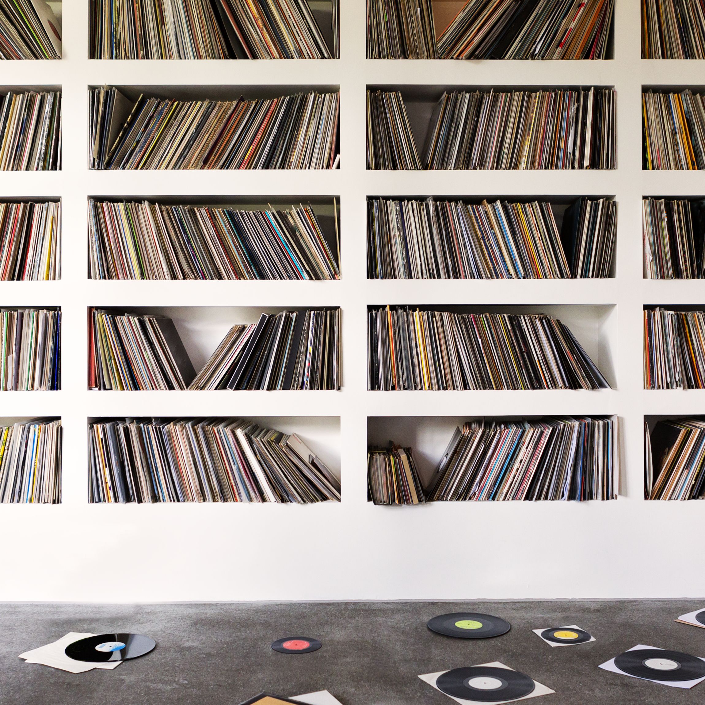 Storage rack, Free standing fits Vinyl Rolls