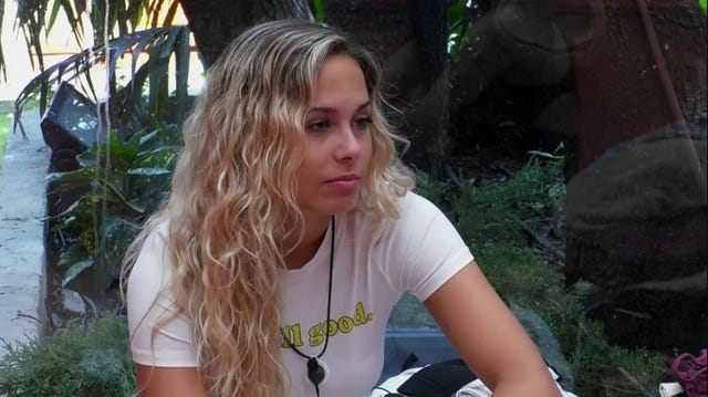 violeta en gran hermano