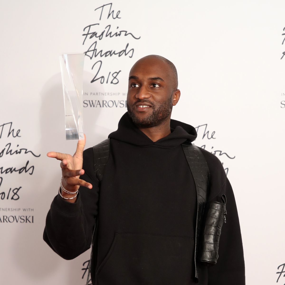 VIRGIL ABLOH LOOKS TO MICHAEL JACKSON AS INSPIRATION FOR SECOND LOUIS  VUITTON COLLECTION - MR Magazine