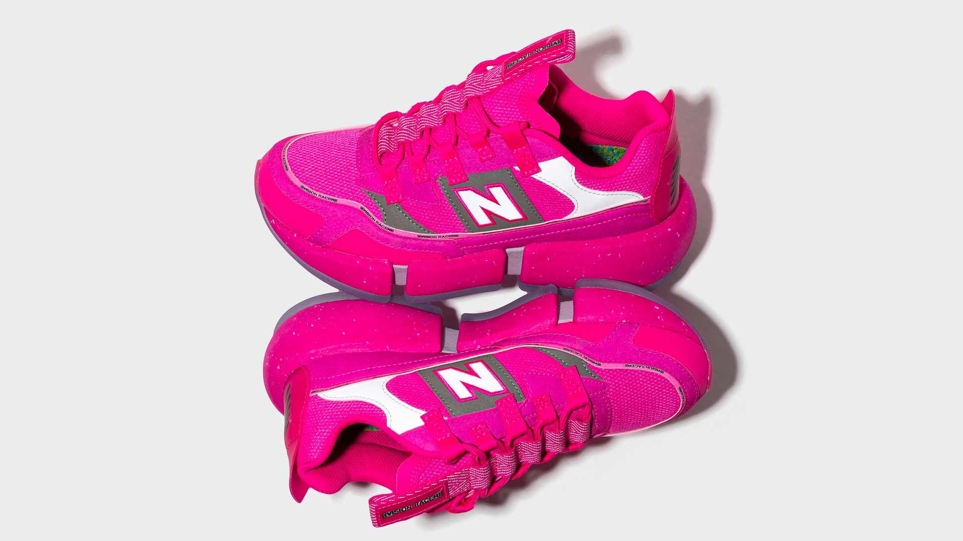 Jaden Smith x New Balance: zapatillas Vision Racers en rosa