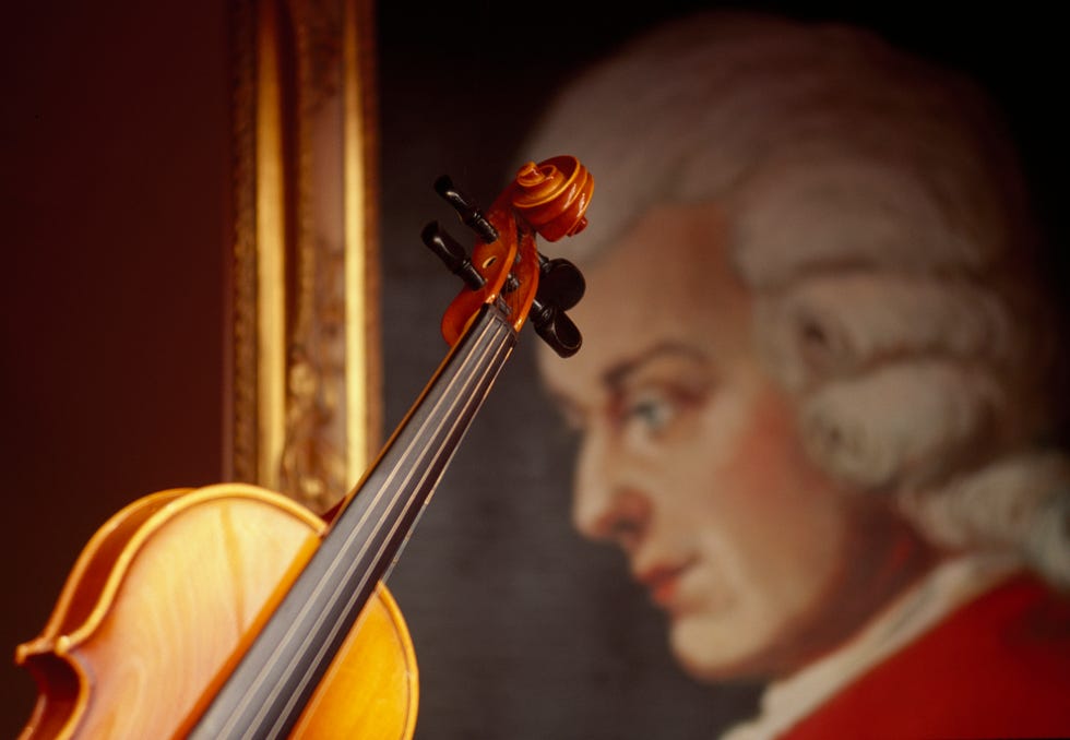 detail view of shop window, mozart and violin