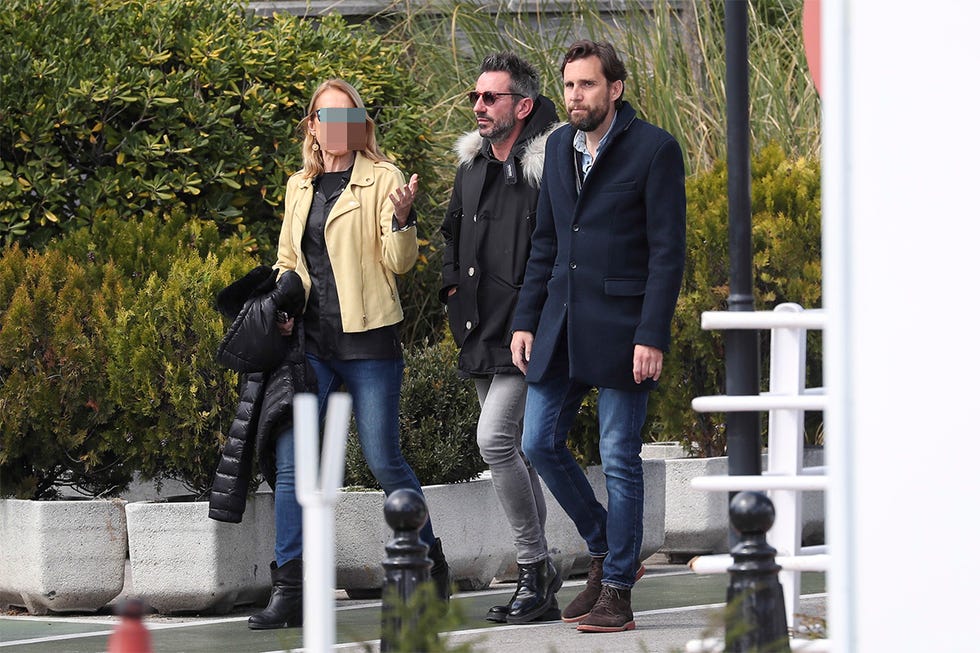 Visitas al hospital a Jorge Javier Vázquez tras sufrir un ictus