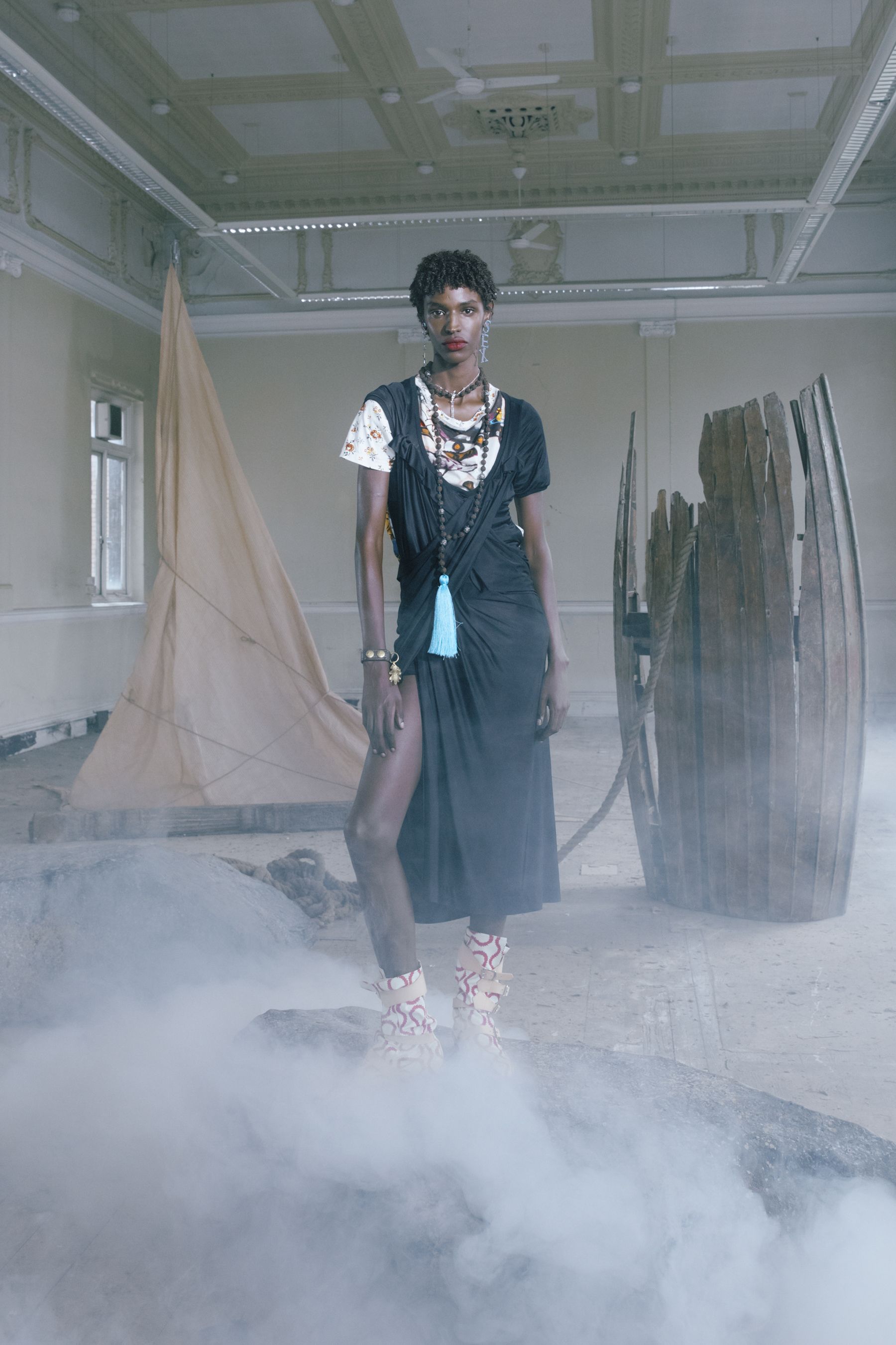 ヴィヴィアン・ウエストウッド(VIVIENNE WESTWOOD)」2022春夏 ヴィヴィアン・ウエストウッド(VIVIENNE WESTWOOD)」2022春夏