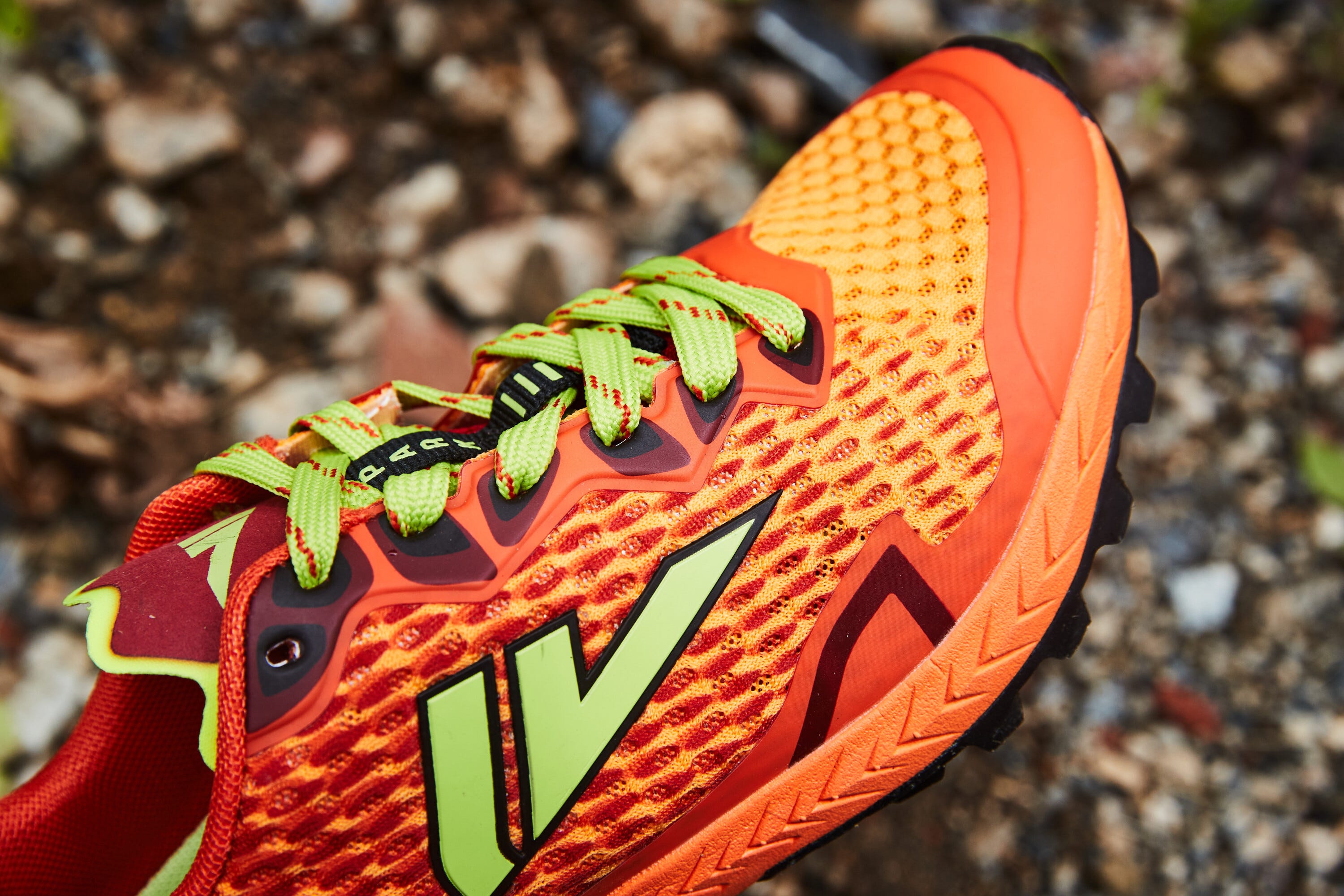 vj spark trail shoe