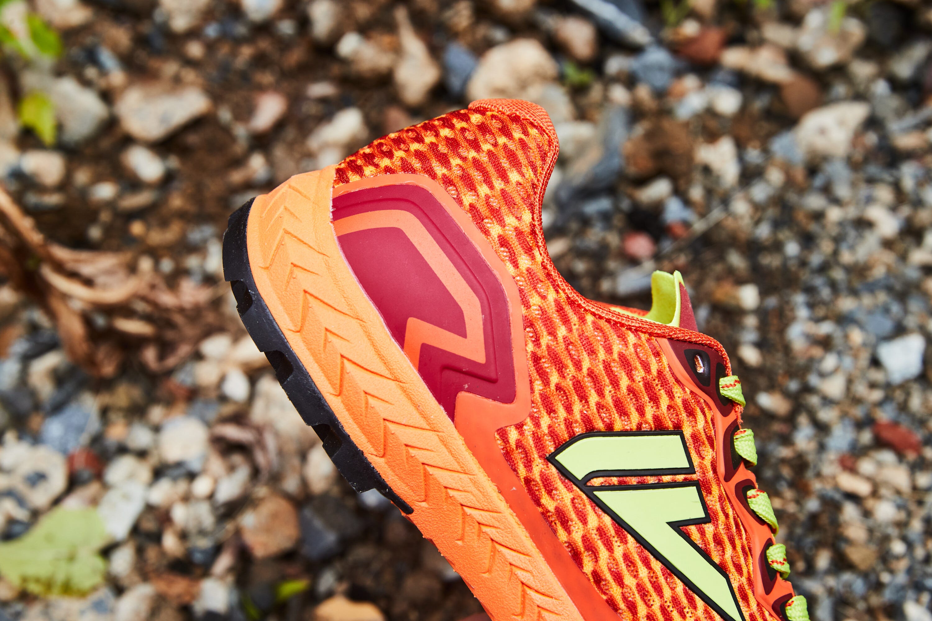 vj spark trail shoe
