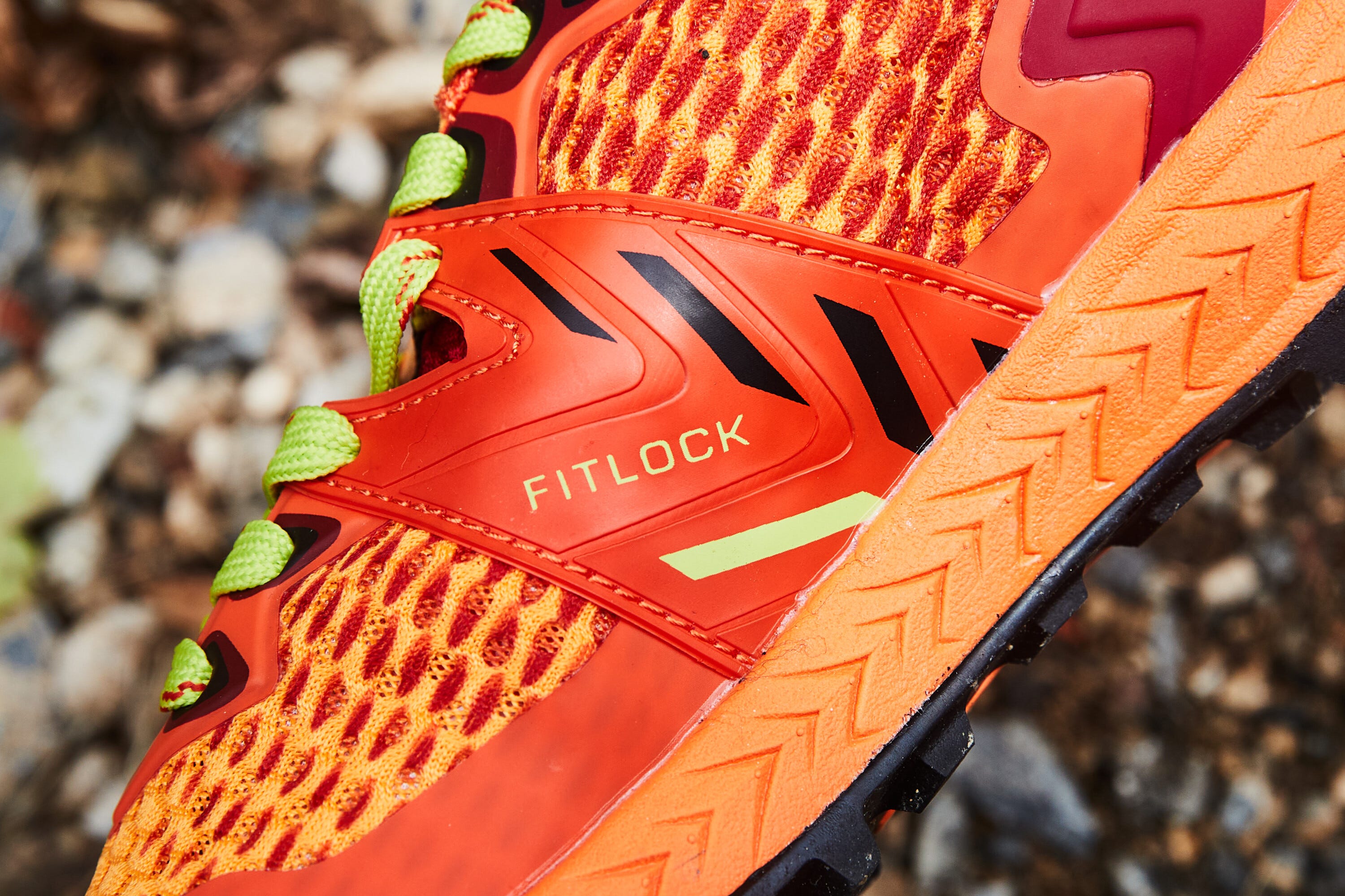 vj spark trail shoe