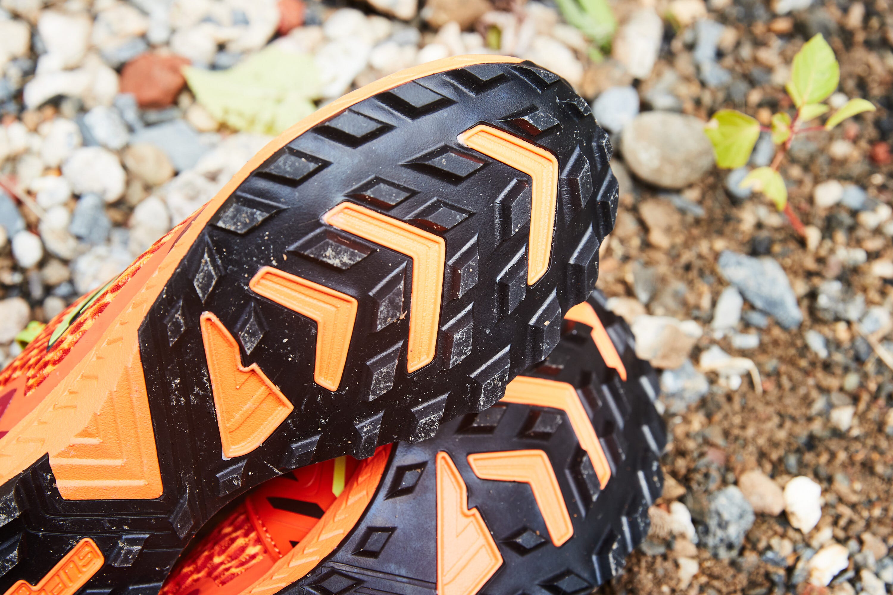vj spark trail shoe