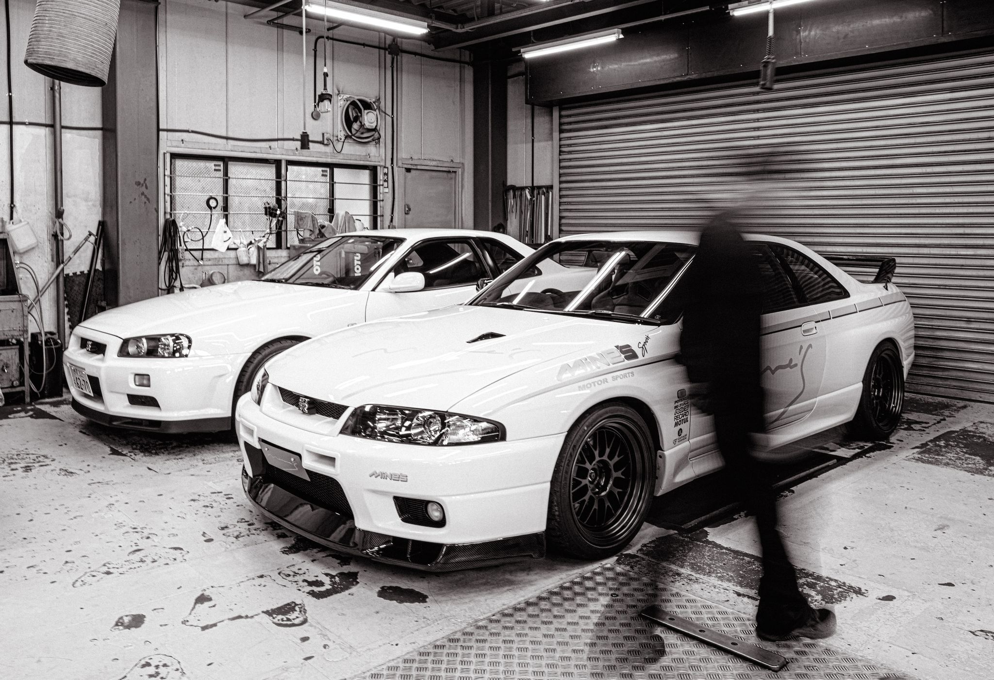 mines and built by legends r33 日産スカイラインgtr