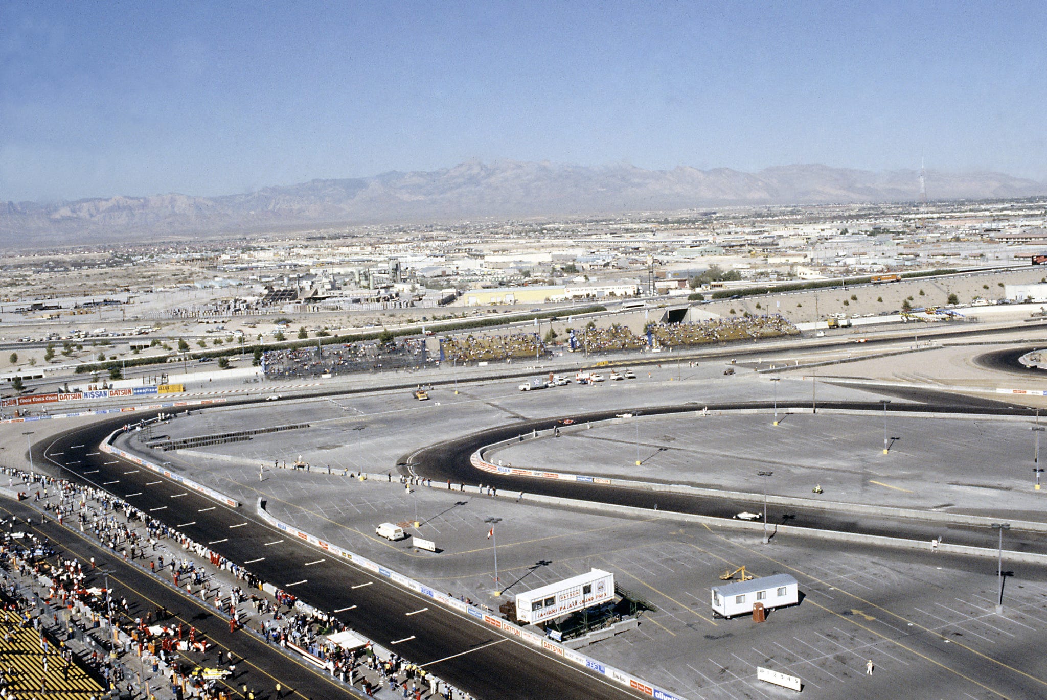 The Original Las Vegas F1 Race Was a Complete Mess