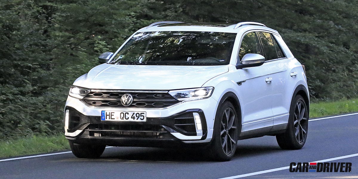 Nuevo Volkswagen T-Roc R 2022: precios para España de un SUV… al que temen  muchos deportivos - Autofácil