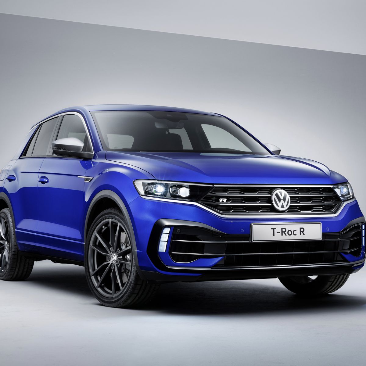 Volkswagen T-Roc R – High-Performance Turbocharged Crossover