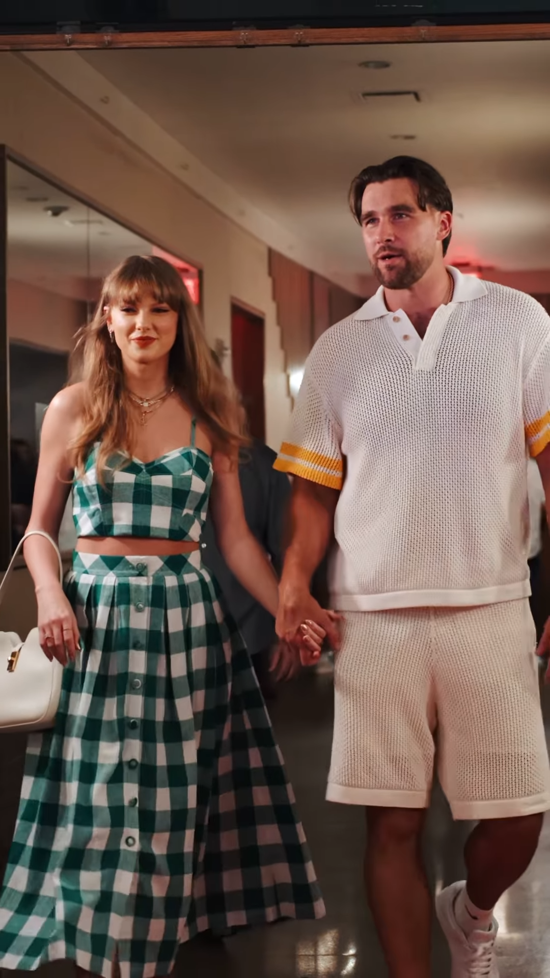 Taylor Swift and Travis Kelce's Red-Carpet Debut Was Not What Any of Us Expected