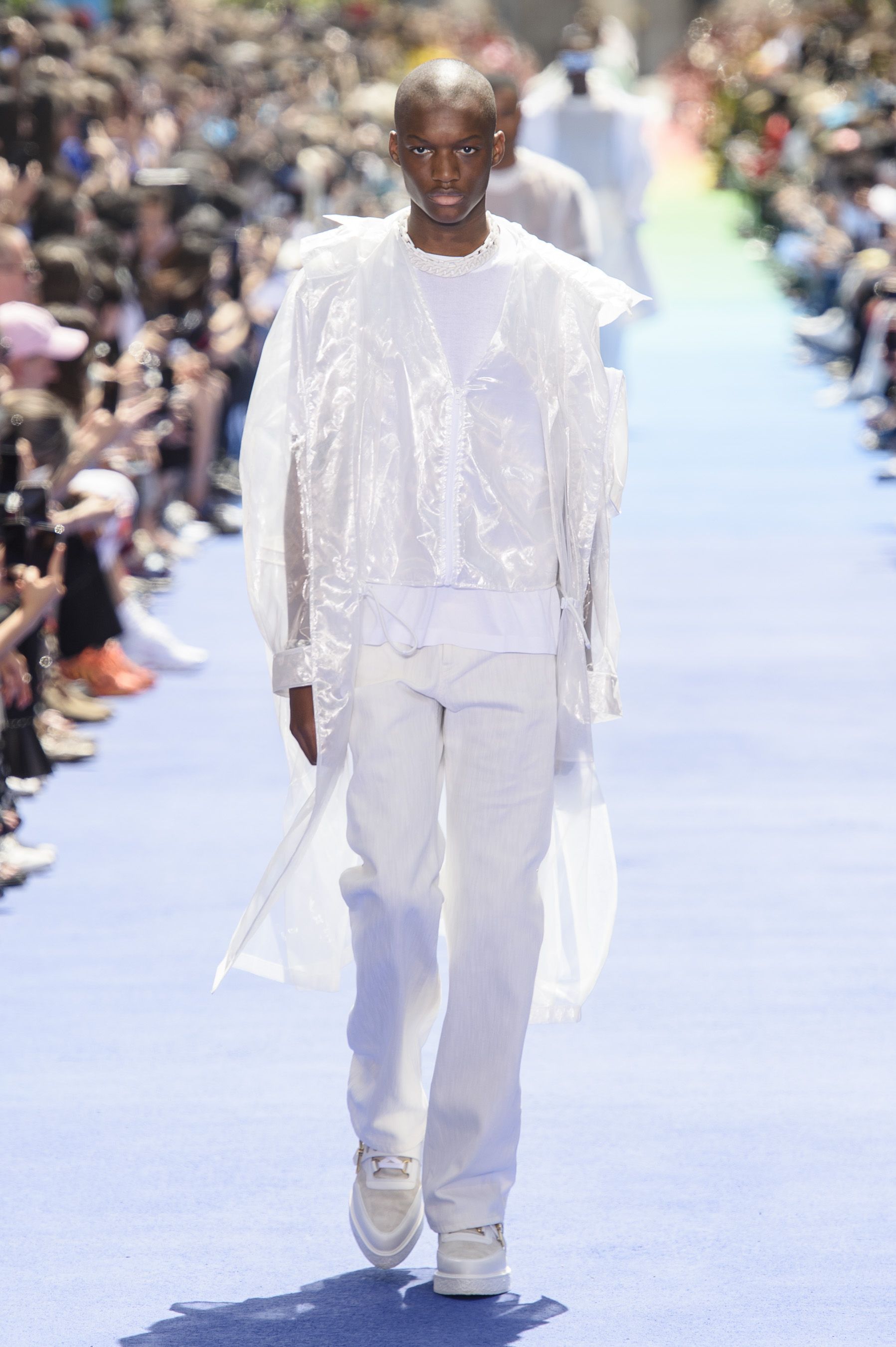 Male Fashion Ready-to-wear Louis Vuitton White House, Perforated
