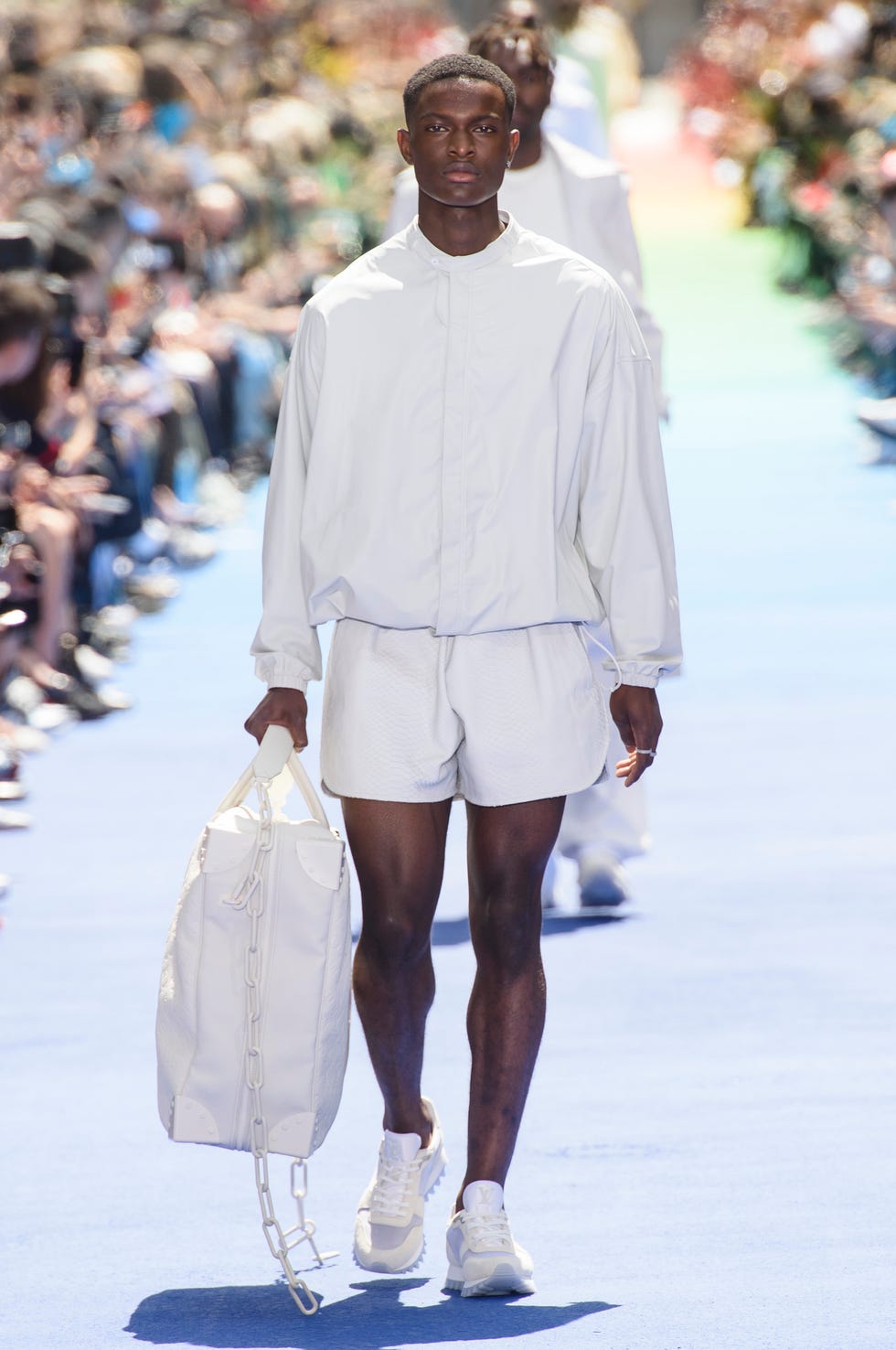 LOUIS VUITTON - Fashion - DETAILS ON THE MEN'S SPRING 2015 SHOW