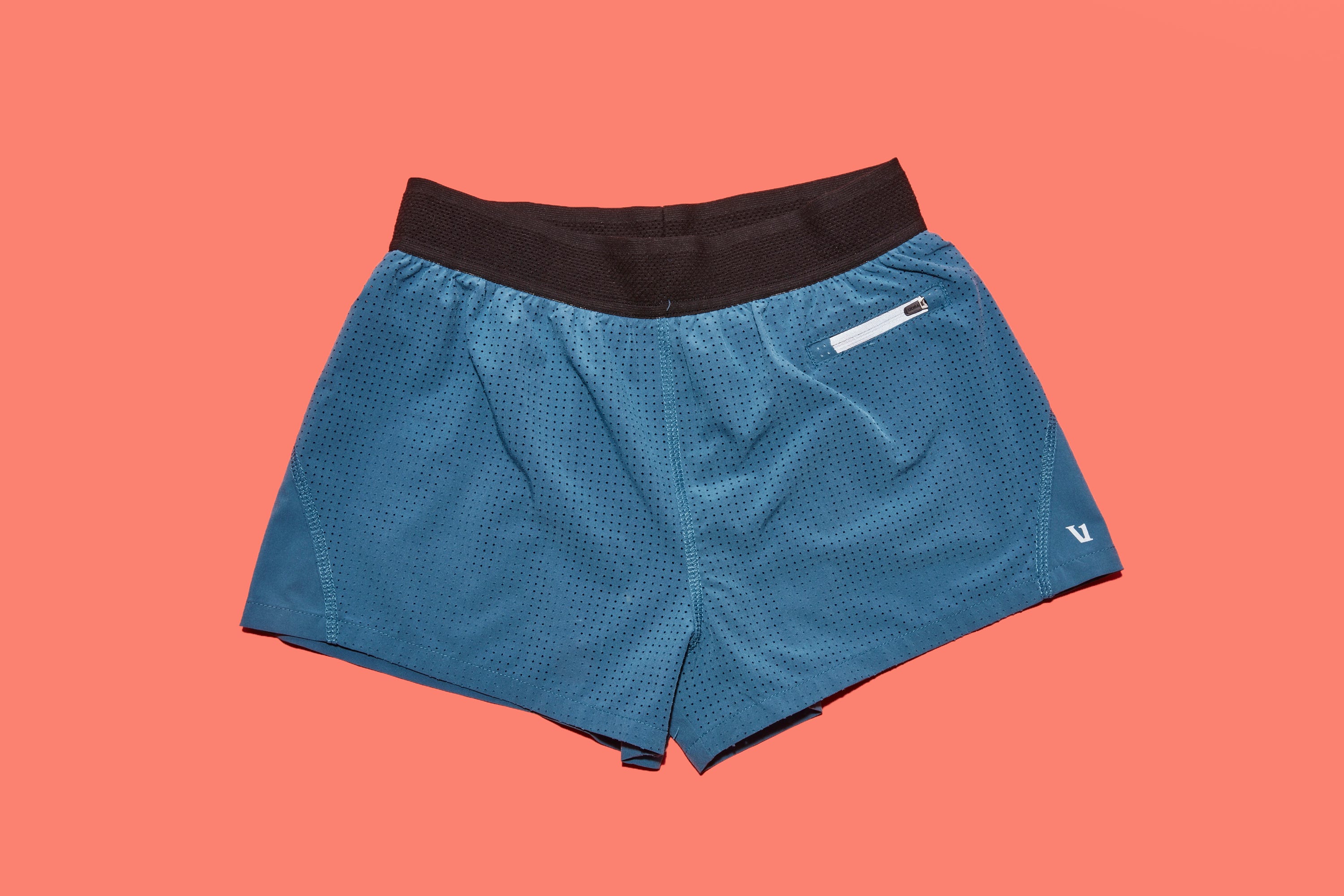 Vuori Shorts