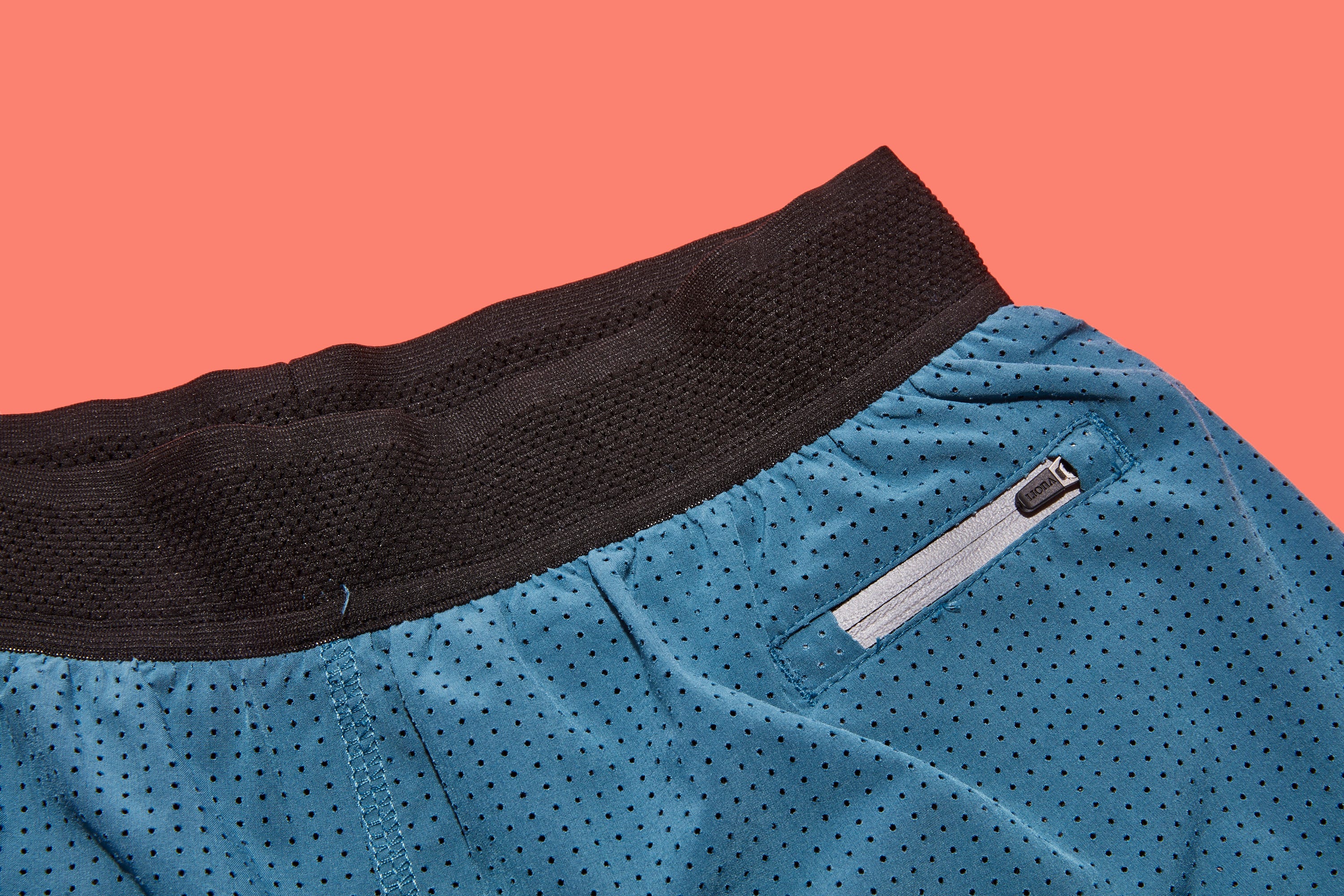 Vuori Shorts