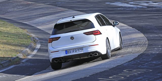 Volkswagen Golf R - fotos espía en Nürburgring
