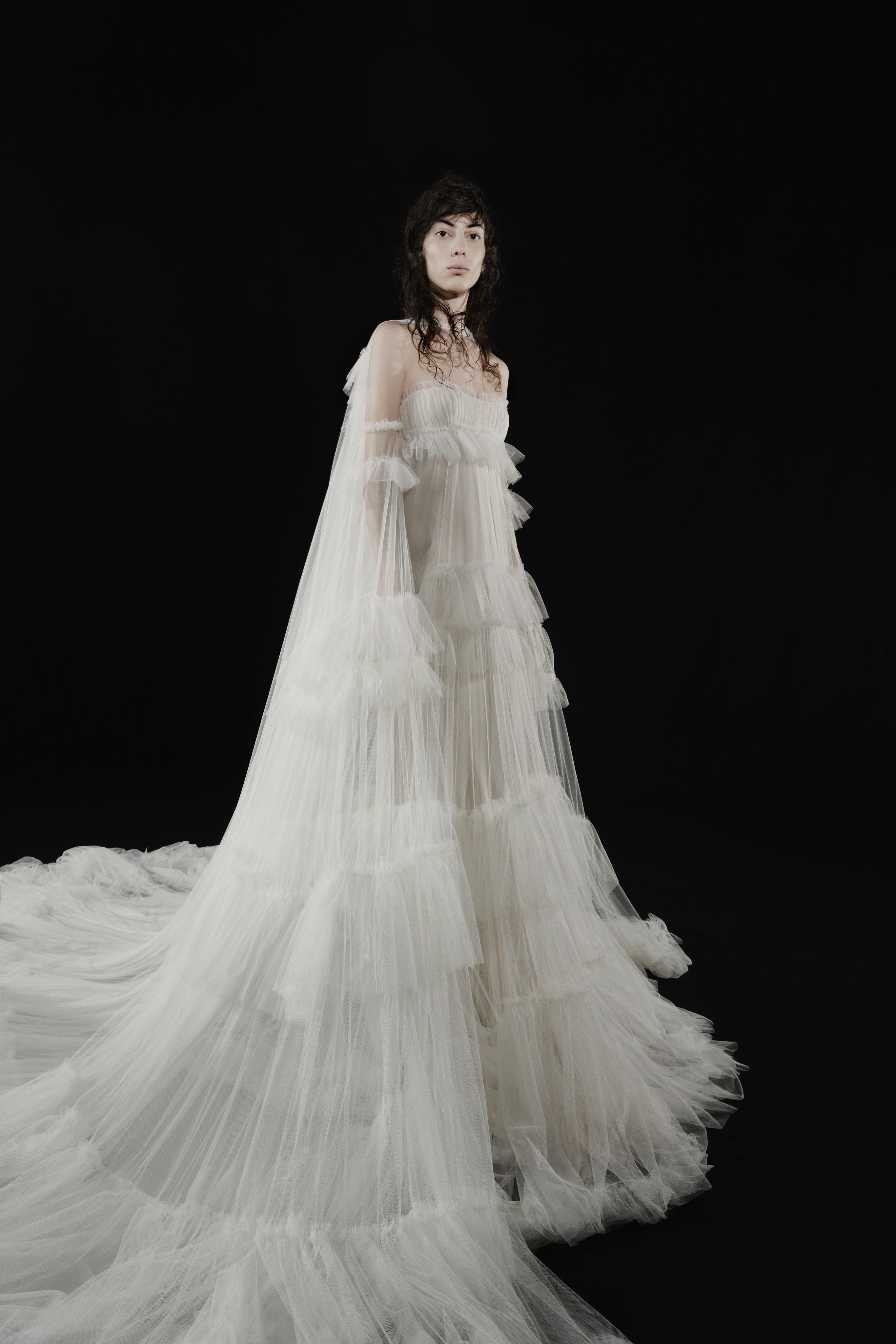 Vera Wang Unveils Her Newest 2022 Bridal Collection