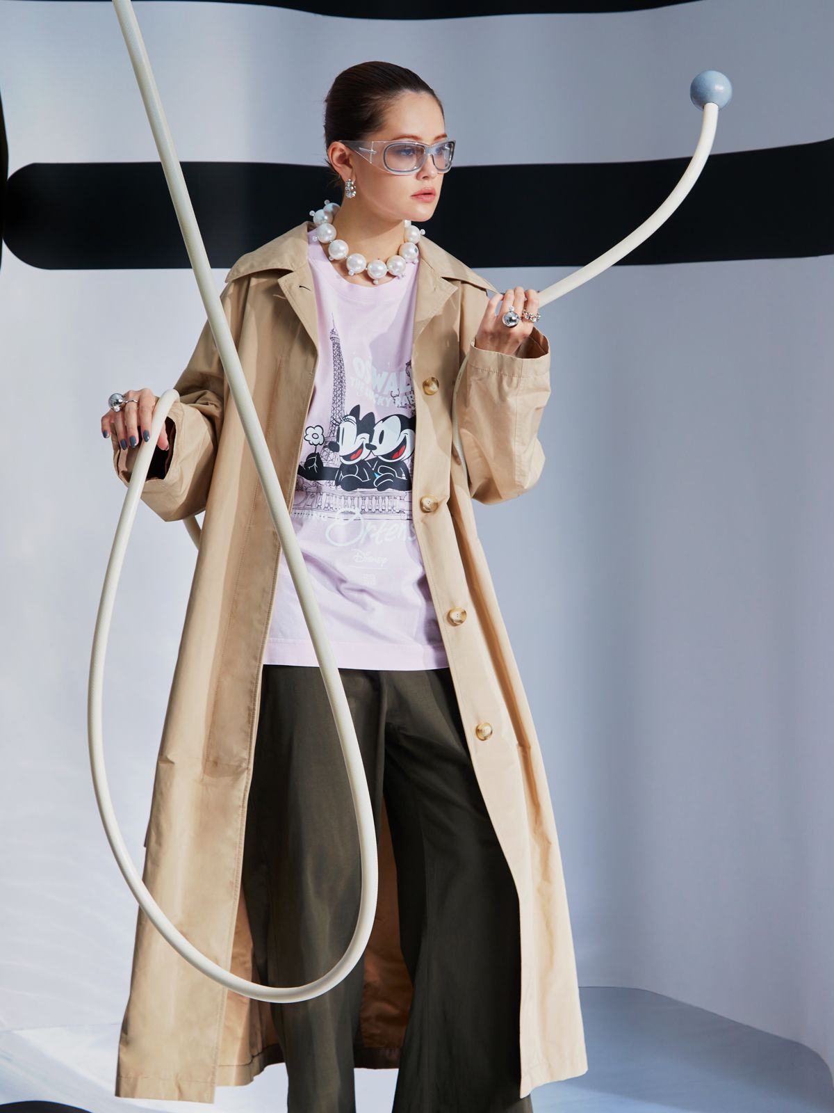 emmaが着こなす、「ジバンシィ」×ディズニーの注目コラボ emmaが着こなす、「ジバンシィ」×ディズニーの注目コラボ