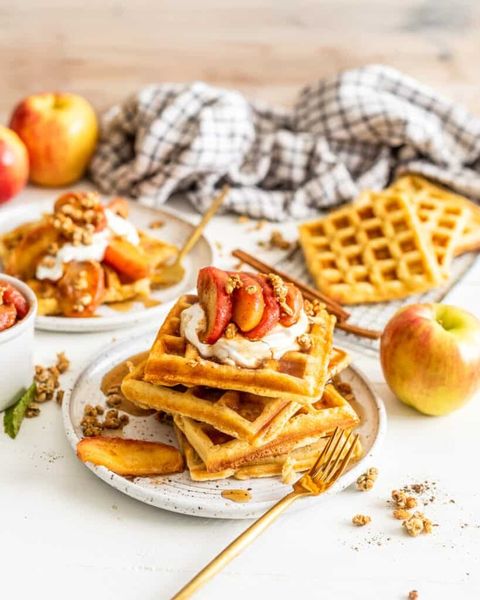 brown butter waffles with cinnamon apples