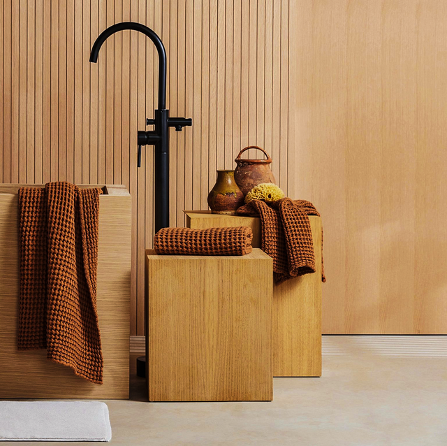 Elegant Natural Bamboo Bath Mat & Bamboo Fiber Hand Towel Set, Non