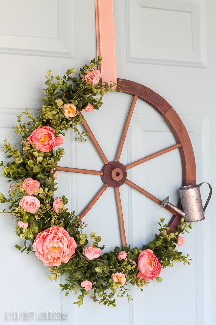 wagon wheel spring wreath